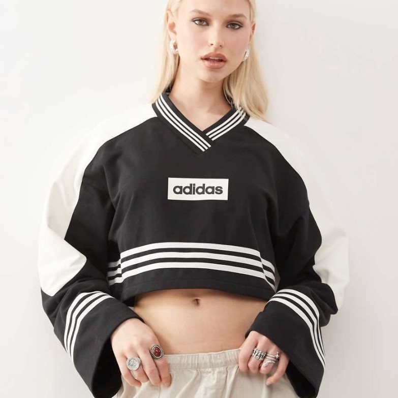 Adidas Cropped Sweatshirt