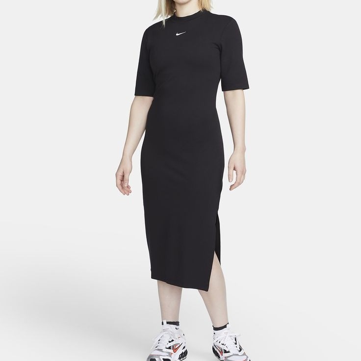 Nike Sportswear Essential Dress